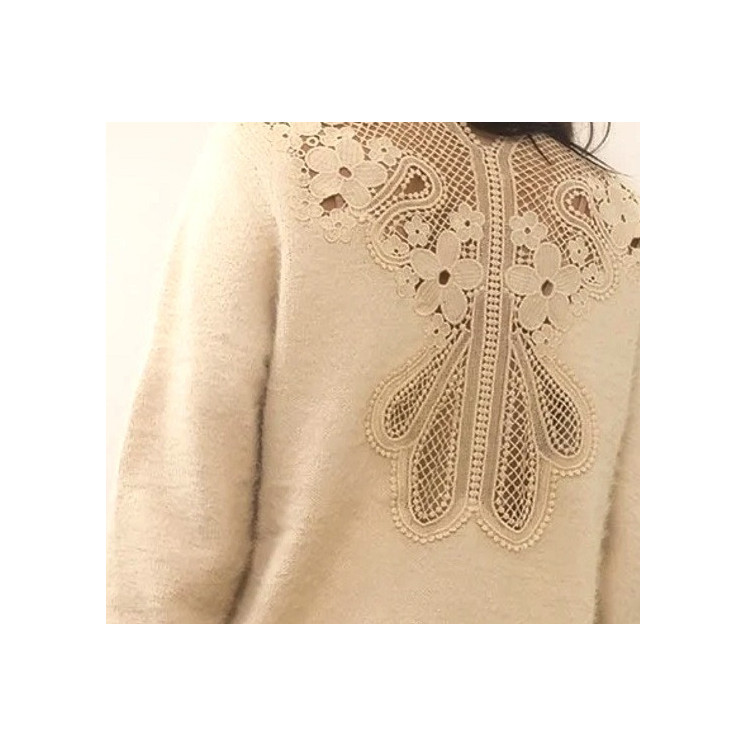 Robe dos dentelle