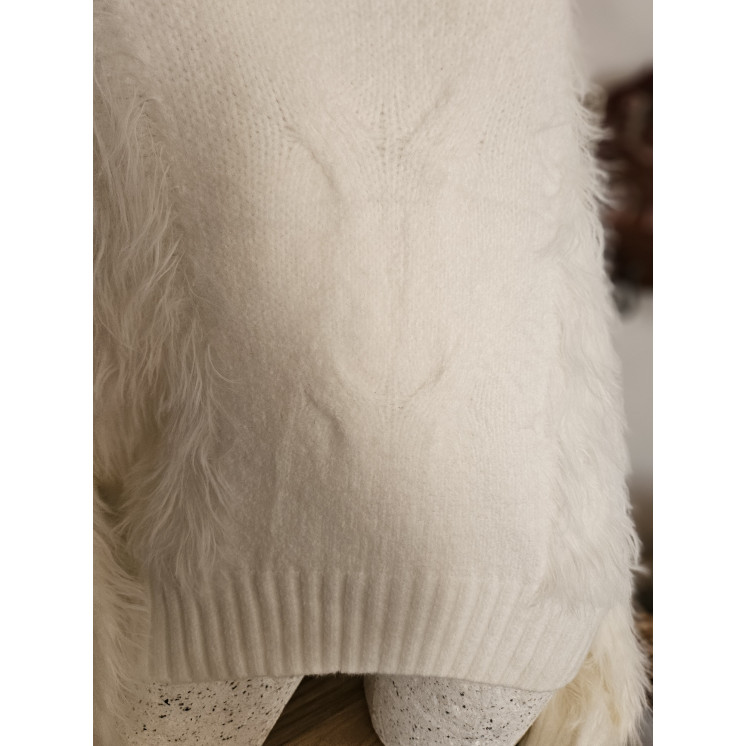 Pull pelucheux